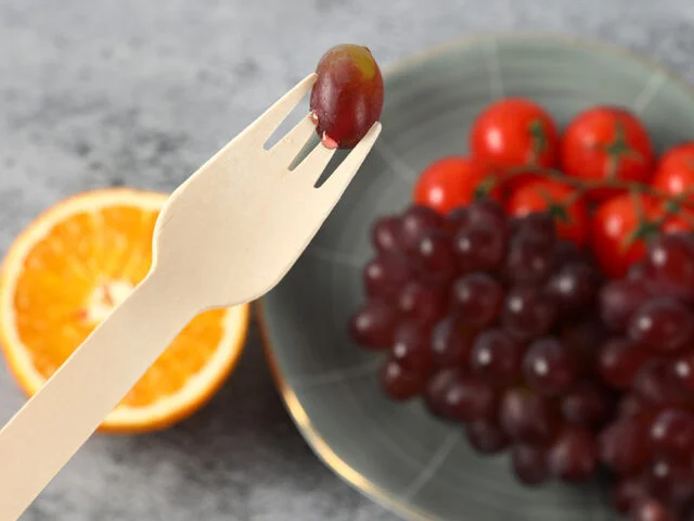 Disposable Wooden Cutlery 4 In 1 Kit (Knife+Spoon+Fork+Napkin) - view 3